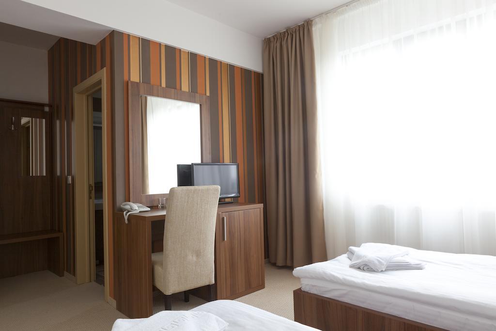 Hotel Mariss Alba Iulia Pokoj fotografie